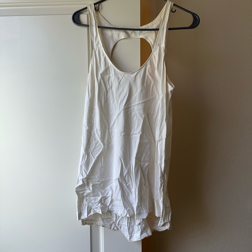 Lululemon tank top